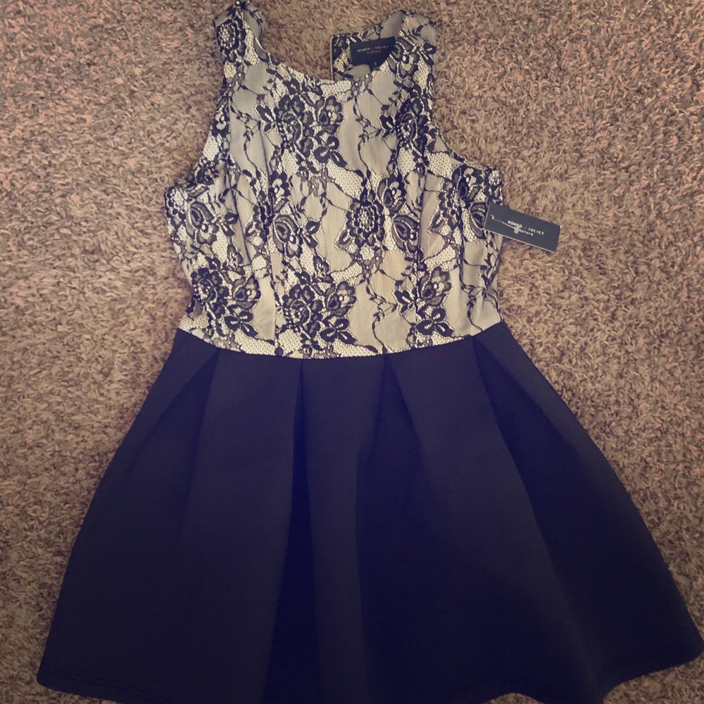 Sleeveless mini dress